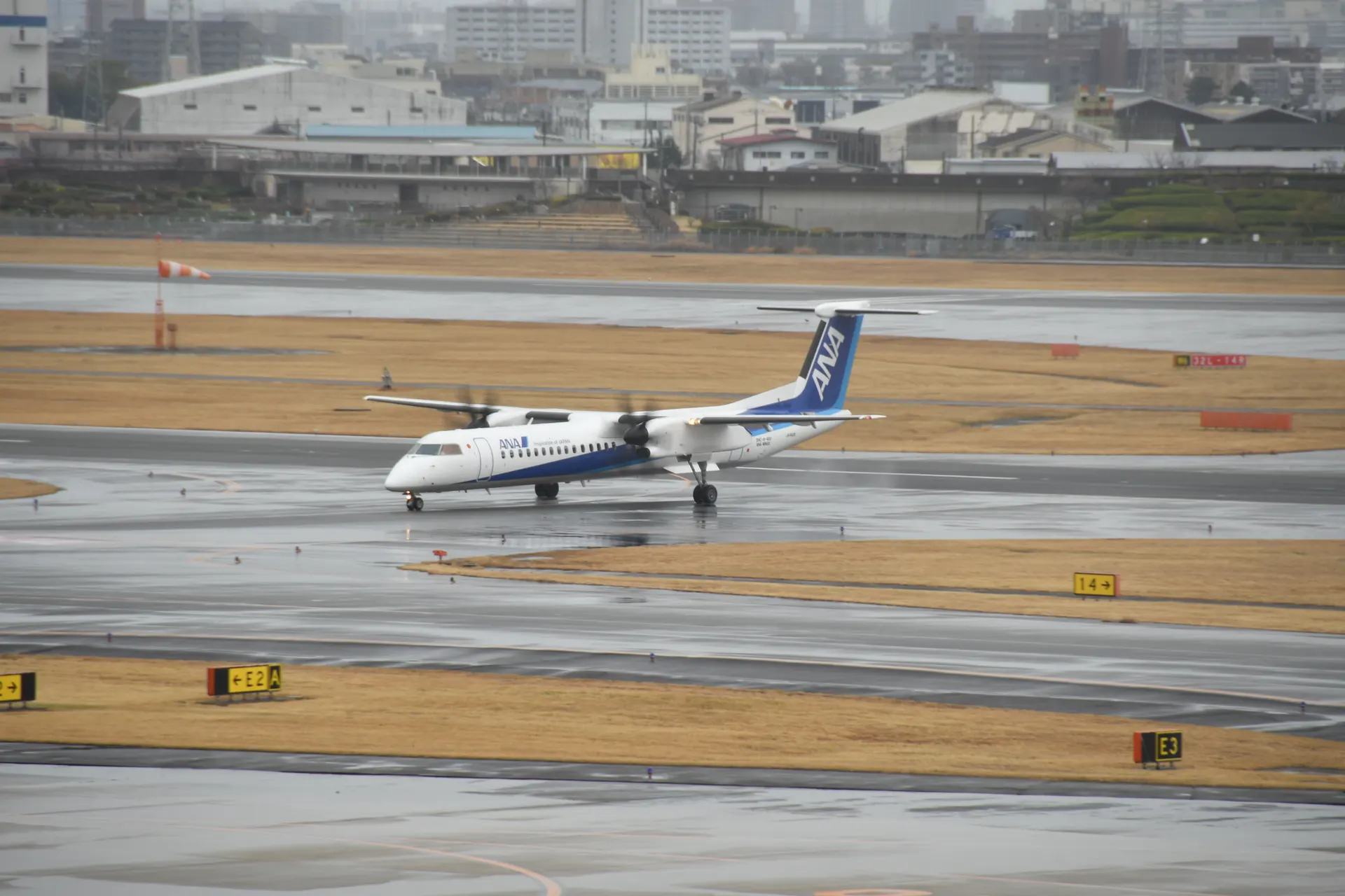 De Havilland Canada Dash 8-400